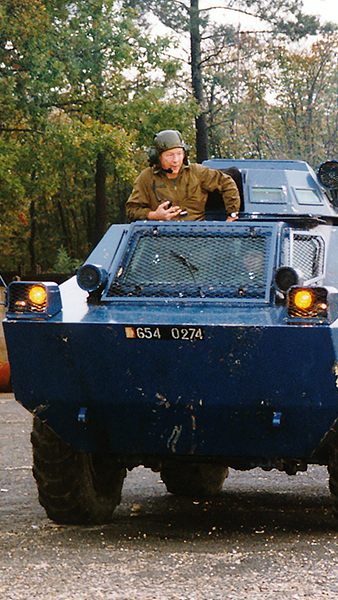 Commandant de peloton et pilote VBRG